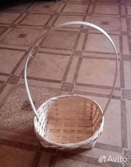 Коробки железные, корзины для подарка