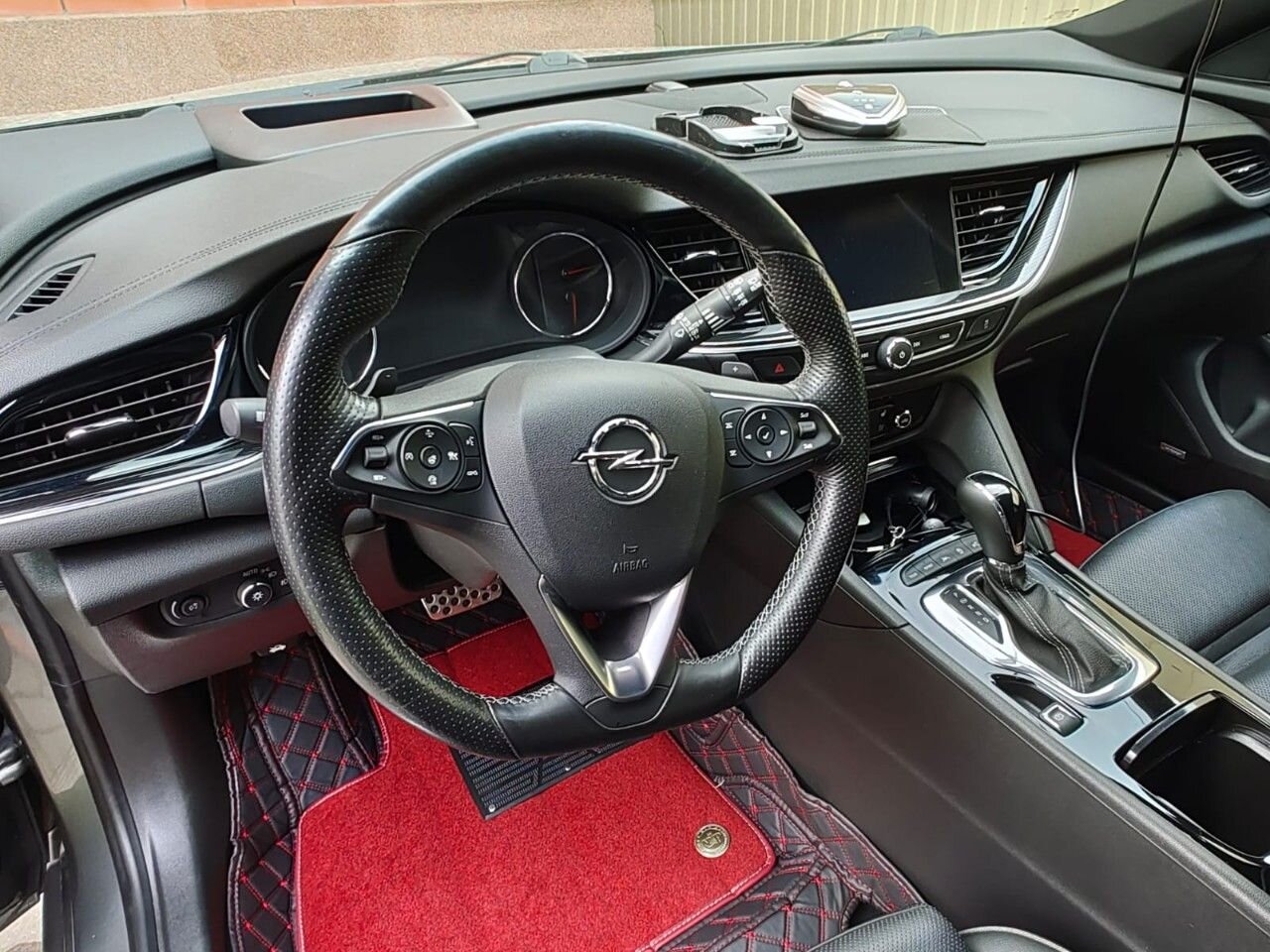 Opel Insignia: фото владельца