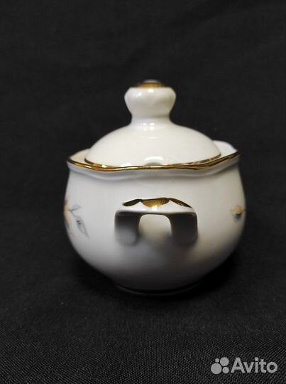 Сахарница из столового сервиза 