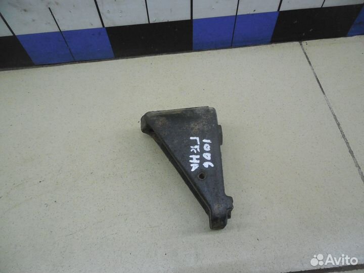 Кронштейн генератора Micra (K11E) 1992-2002