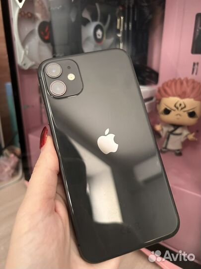 iPhone 11, 64 ГБ