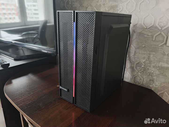 Игровой Core i7 (Xeon) 32 gb + GT 1030