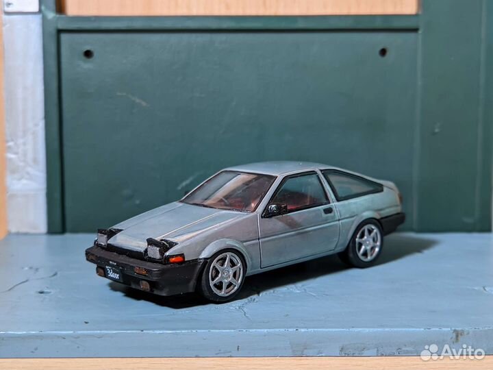 Kyosho 1:43 Toyota AE86 Sprinter Trueno