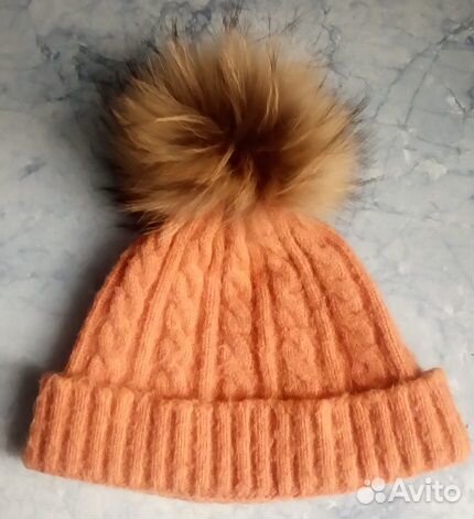 Комплект шапка и шарф с натуральным мехом енота