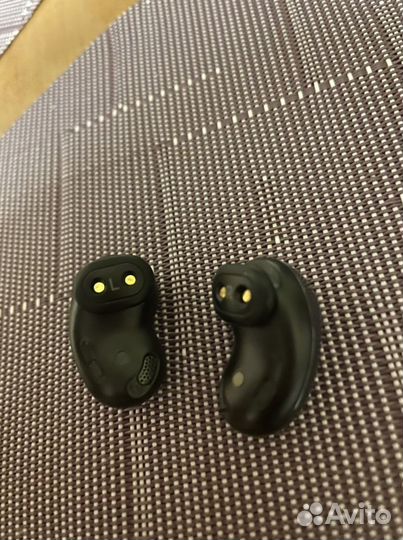 Samsung galaxy buds live