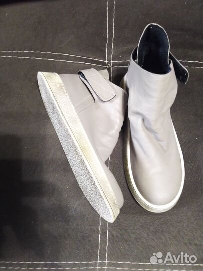 Полусапожки женские 37 размера