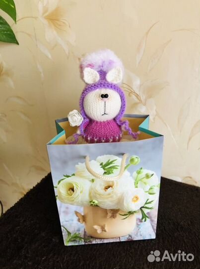 Зайка амигуруми