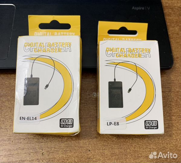 Зарядное устройство Canon 550D 600D 650D 700D