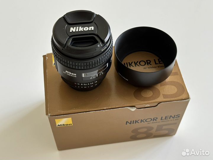 Объектив Nikon 85 mm 1.8D Nikkor