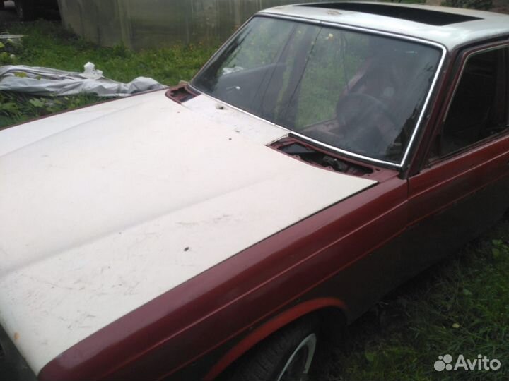 Запчасти на mercedes benz w123