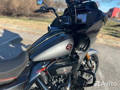 Harley Davidson CVO Road Glide Raven Fade my25