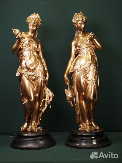 Антикварные статуэтки 