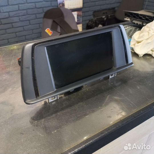 Дисплей центральный бмв 3 2015г