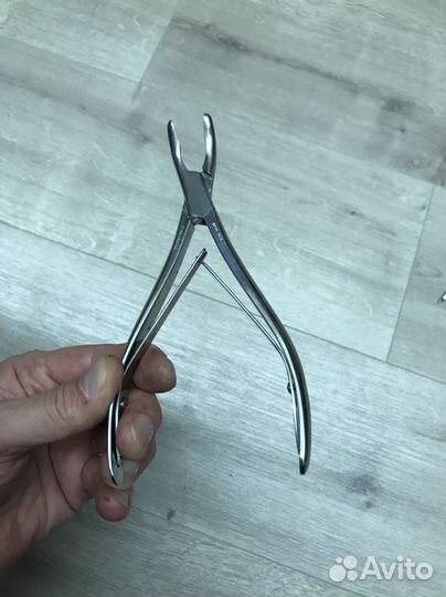 Щипцы медицинские