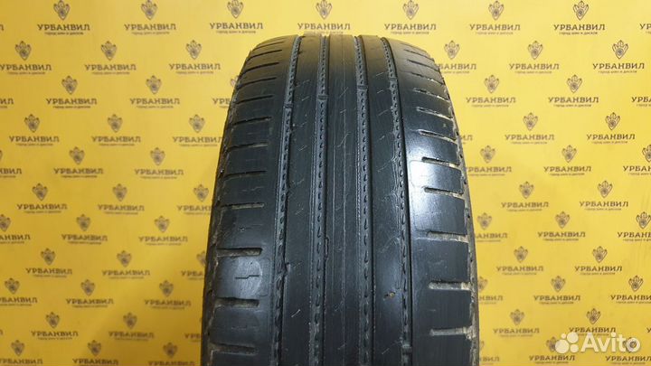 Nokian Tyres Hakka Blue SUV 215/65 R16 102V