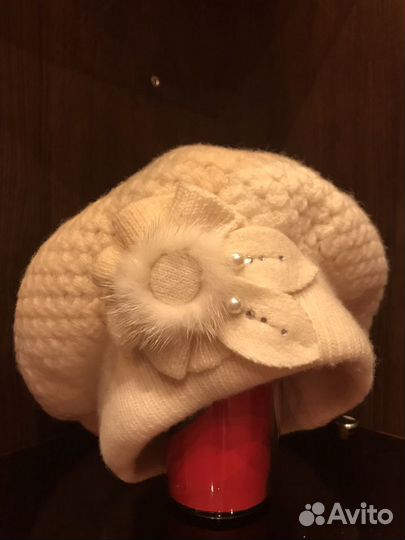 Берет женский из шерсти/акрила