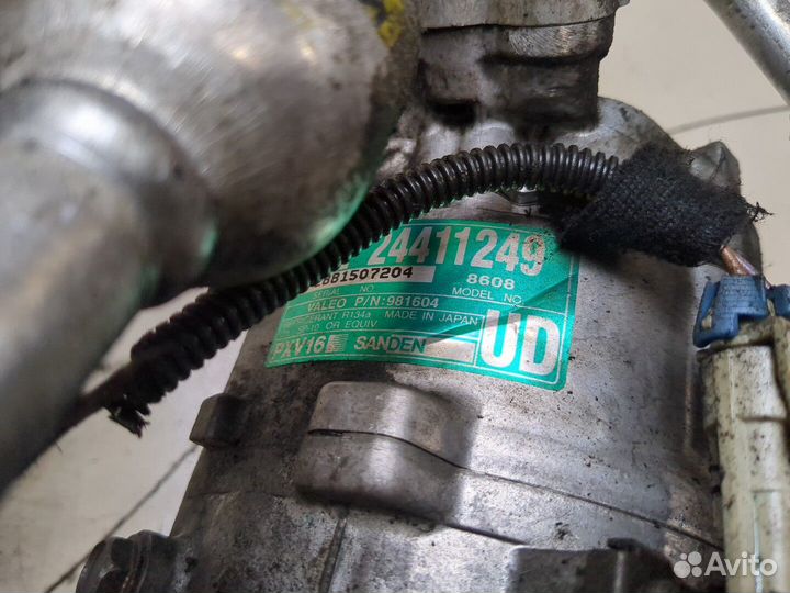 Компрессор кондиционера Opel Vectra C, 2002