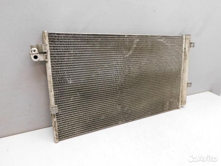 Радиатор кондиционера (конденсер) BMW 5-Series/M5