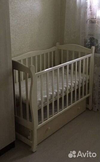 Кроватка детская