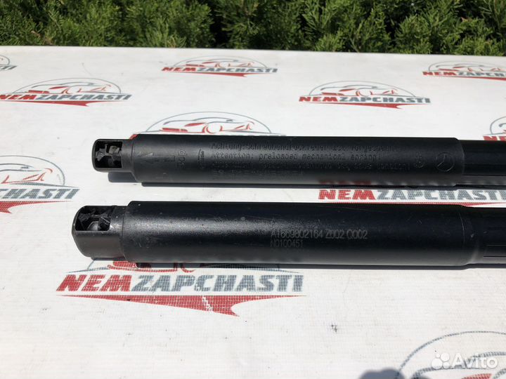 Амортизатор крышки багажника Mercedes Ml166