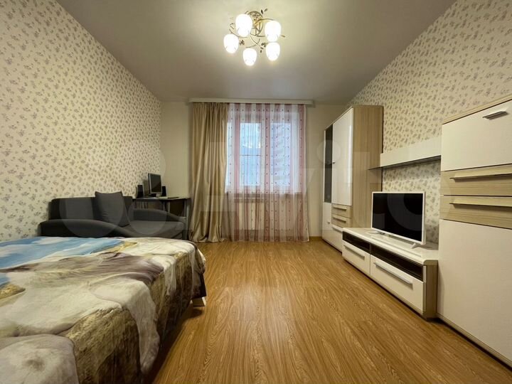 1-к. квартира, 43 м², 4/9 эт.