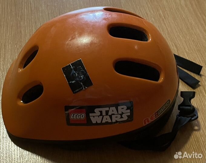 Десткий защитный шлем