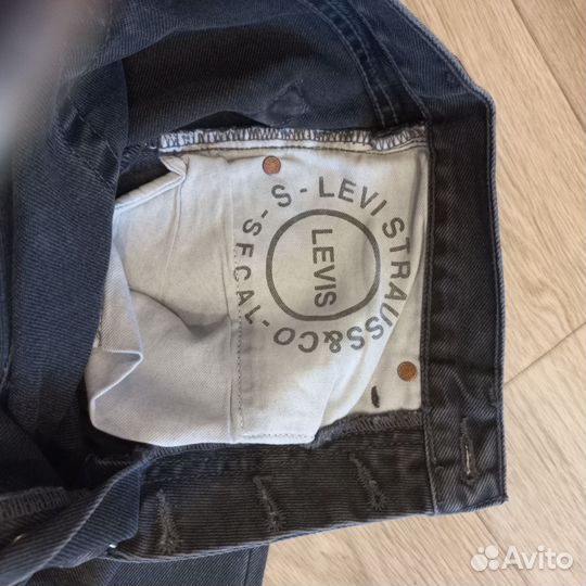 Новые джинсы Levi's 501, размер 26-32