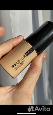 Стойкий тональный крем