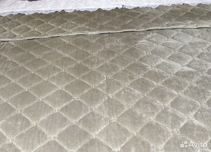 Покрывало на кровать 220x240 велюр