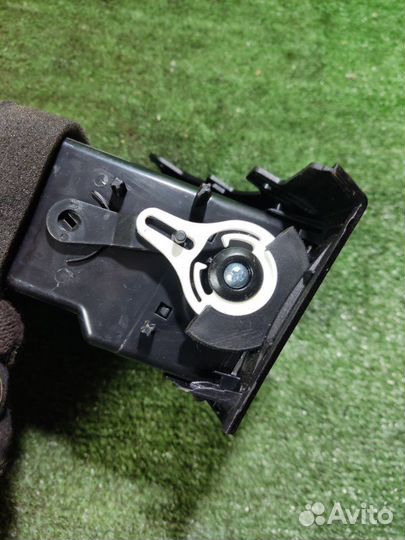 Воздуховод боковой левый Geely Emgrand EC7