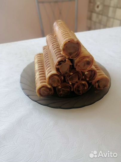 Вафельные трубочки с начинкой