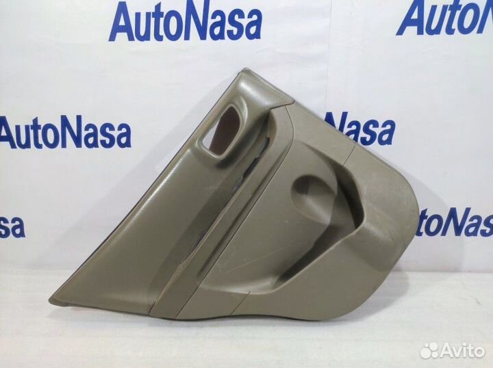 Обшивка двери задняя левая Hyundai Santa Fe