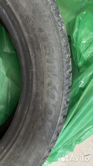 Hankook Winter I'Cept Evo 215/55 R17