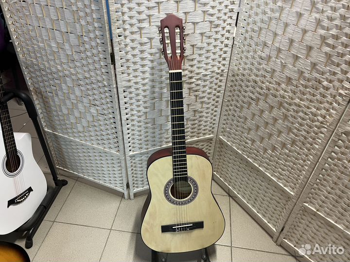 Гитара классическая