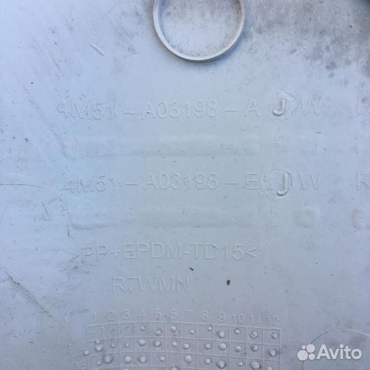 Обшивка стойки Форд Фокус 2 08-11