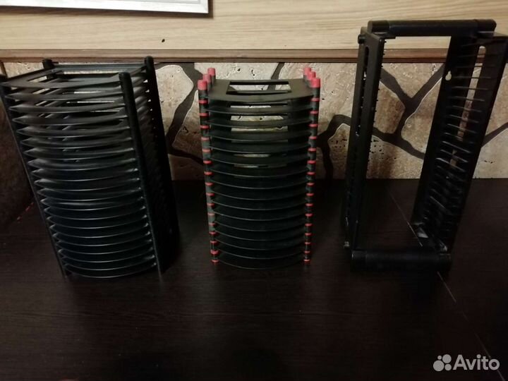 Подставки под кассеты и CD