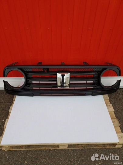 Решетка радиатора Tank 300 2021-2024