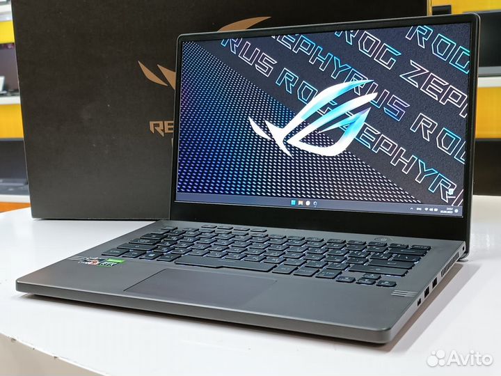 Zephyrus G14 AniMe Matrix 2K Ryzen 7 5800H RTX3050