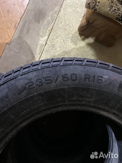 Noble NB607 235/60 R16