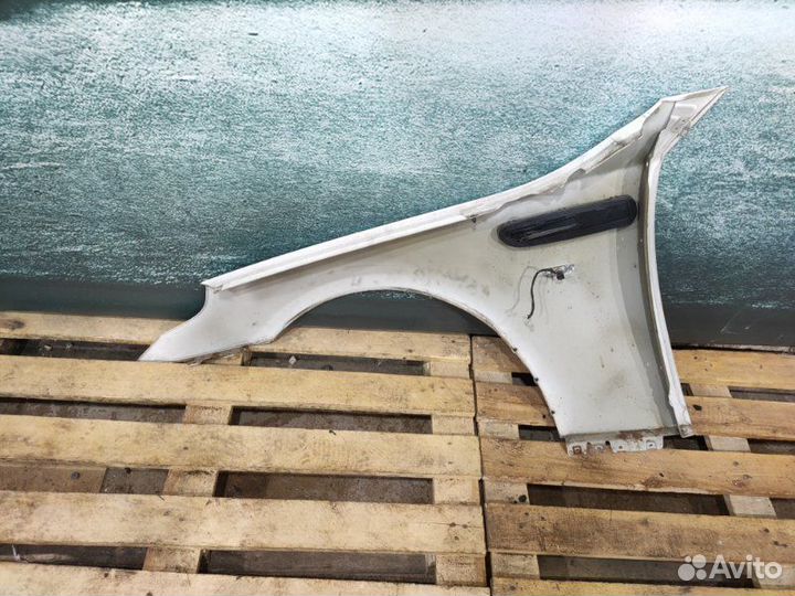 Крыло переднее правое Bmw 5 E60 N52B25 2005