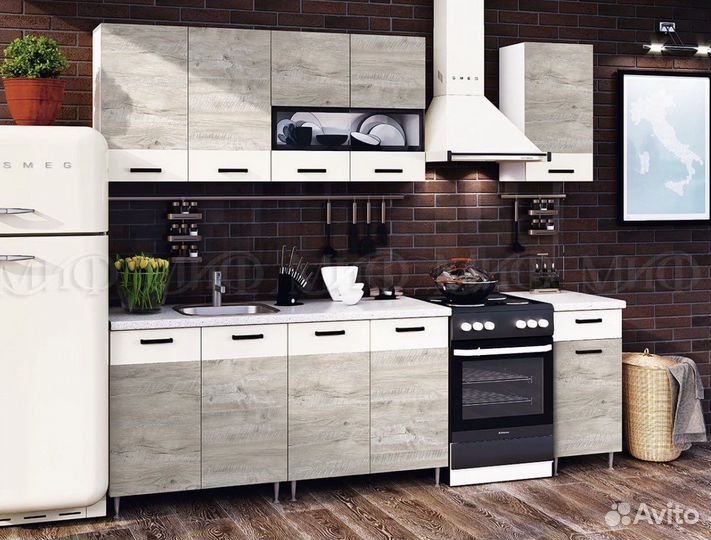 Кухонный гарнитур со столешницей новый