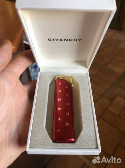 Новые зажигалки живанши/givenchy