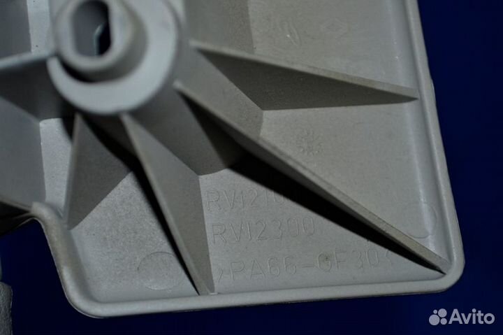 Солнцезащитный козырек в салоне, центральный renau