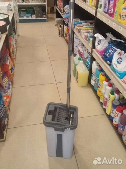 Швабра с ведром и отжимом новые 8л