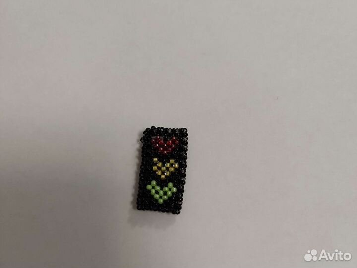 Украшения из бисера