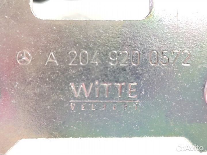 Замок спинки сиденья задний Mercedes-Benz