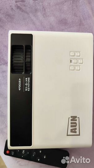Мини проектор AUN D60