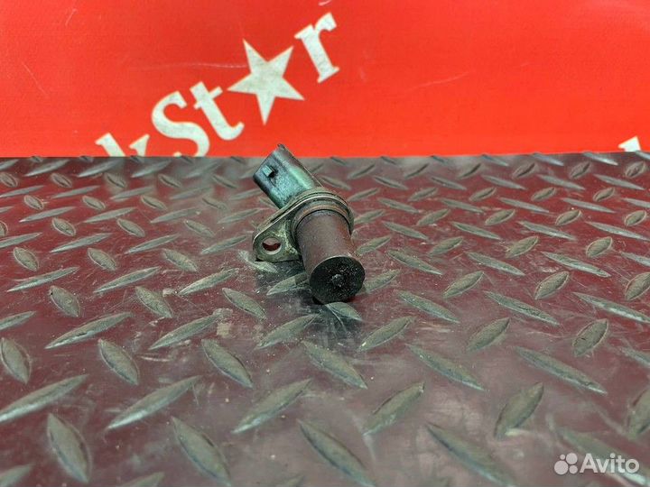 Датчик положения коленвала