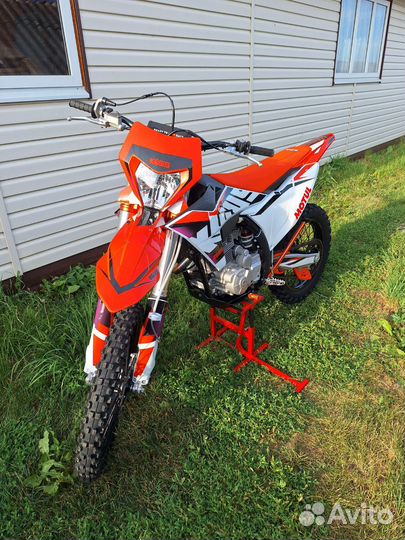 Kews K23 Полноразмерный