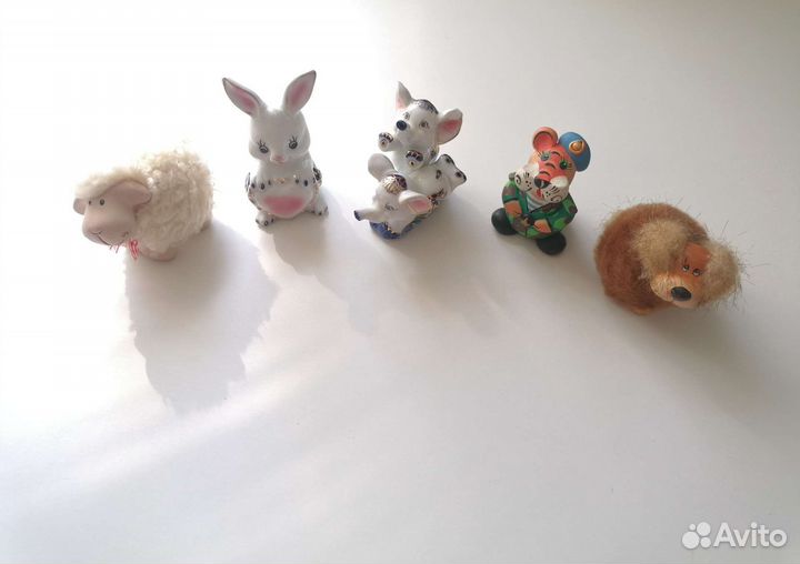 Фарфоровые статуэтки Заяц Слон Собака Овечка Тигр